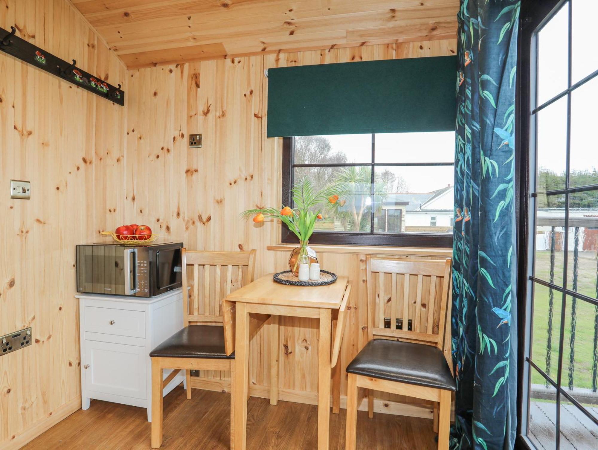 Tal Sarn Shepherd Hut Llanfairpwllgwyngyll Exteriör bild